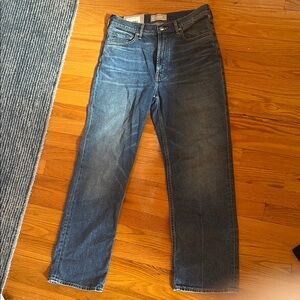 Everlane Women's Straight Leg Jeans in Mid Blue Wash